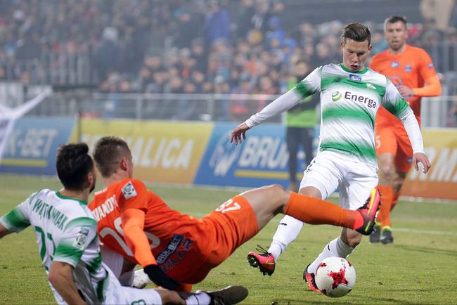 士的广泛关 士的广泛关